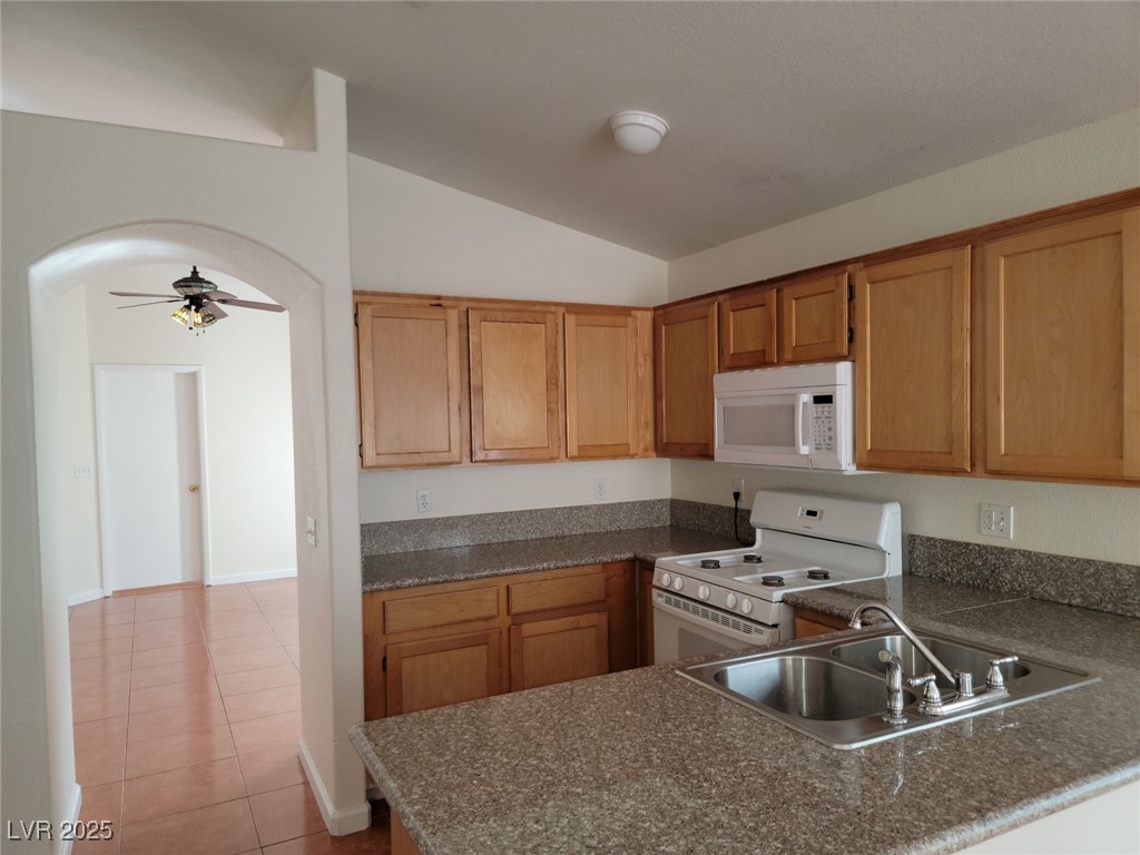 Undisclosed Address Las Vegas, NV 89156 - Photo 4 of 11