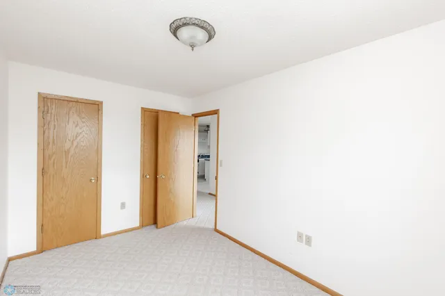 $99,900 | 131 8th Avenue Southeast, Unit 7, Mayville, ND 58257