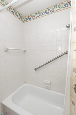 $99,900 | 131 8th Avenue Southeast, Unit 7, Mayville, ND 58257