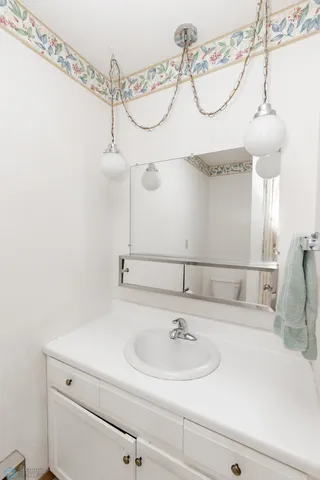 $99,900 | 131 8th Avenue Southeast, Unit 7, Mayville, ND 58257