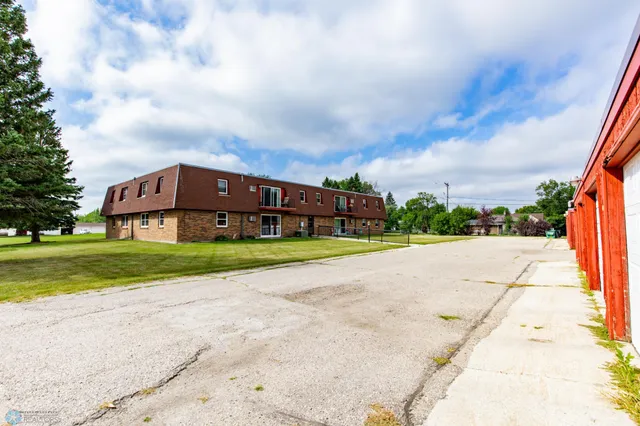 $99,900 | 131 8th Avenue Southeast, Unit 7, Mayville, ND 58257