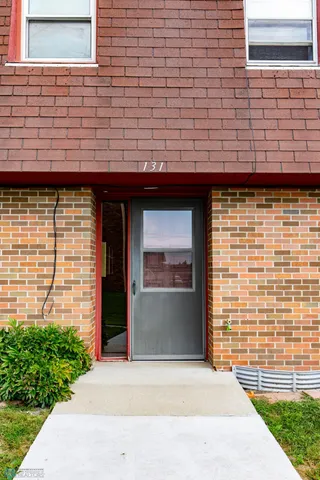 $99,900 | 131 8th Avenue Southeast, Unit 7, Mayville, ND 58257