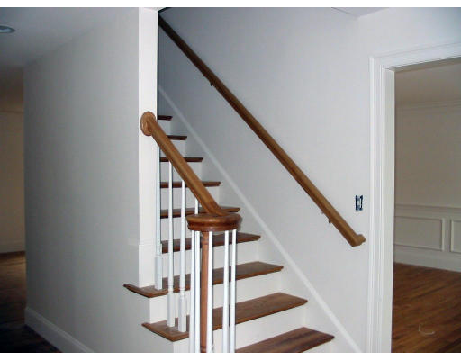 12 Tufts Road Winchester, MA 01890 - Photo 9 of 13 Gallery Image 9