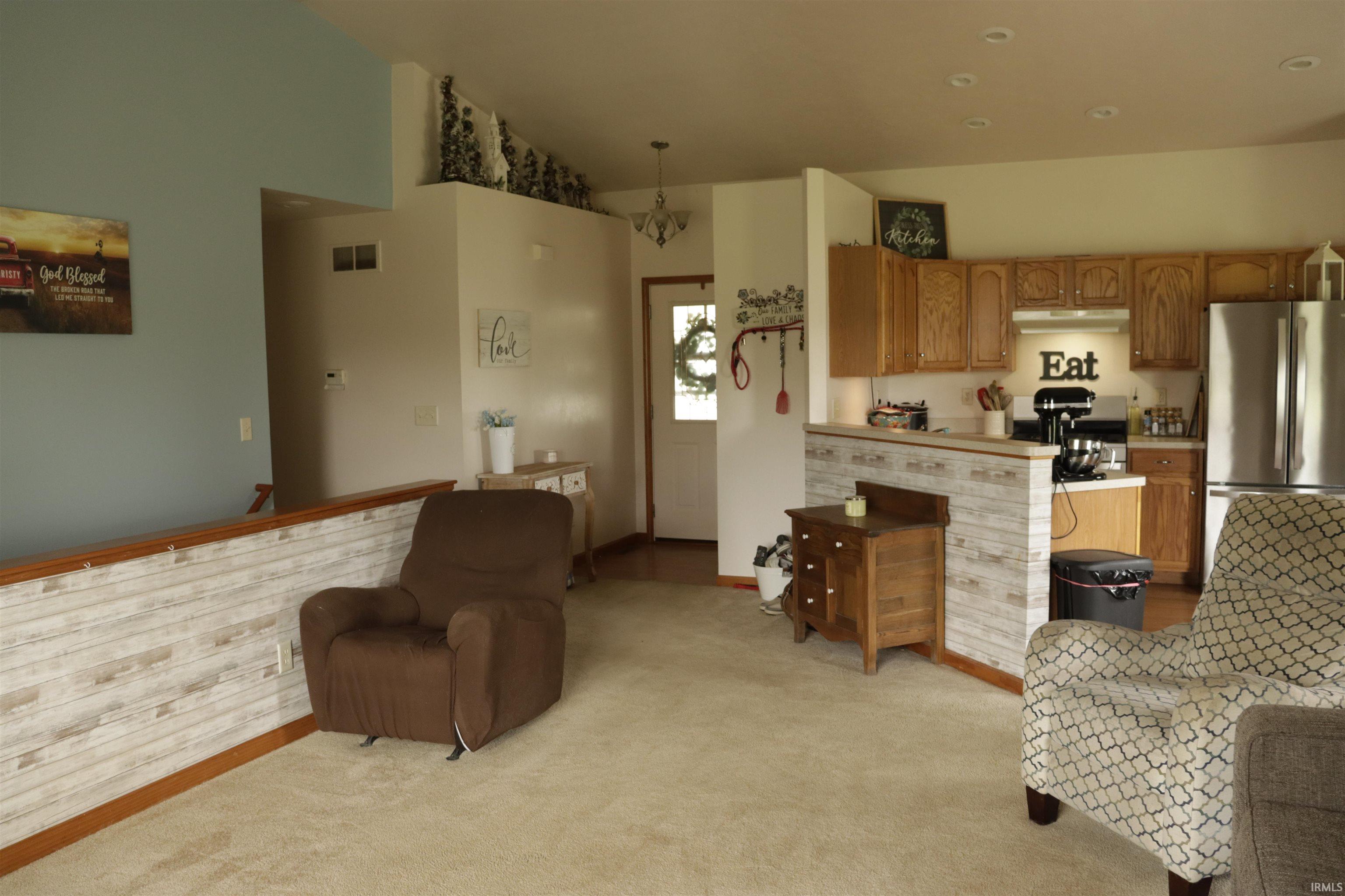 58023 Prairie Ridge Road Goshen, IN 46528 - Photo 5 of 26