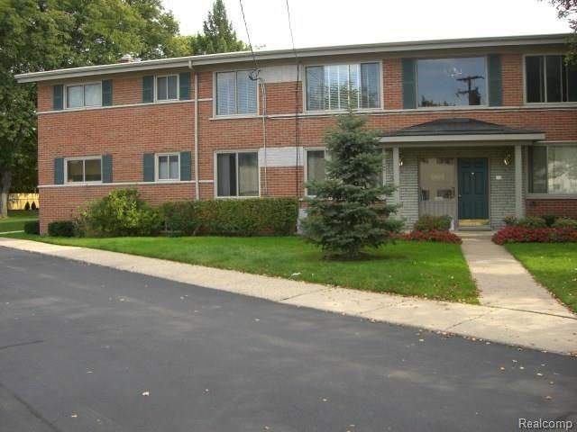 964 North Adams Road Birmingham, MI 48009 - Photo 1 of 9
