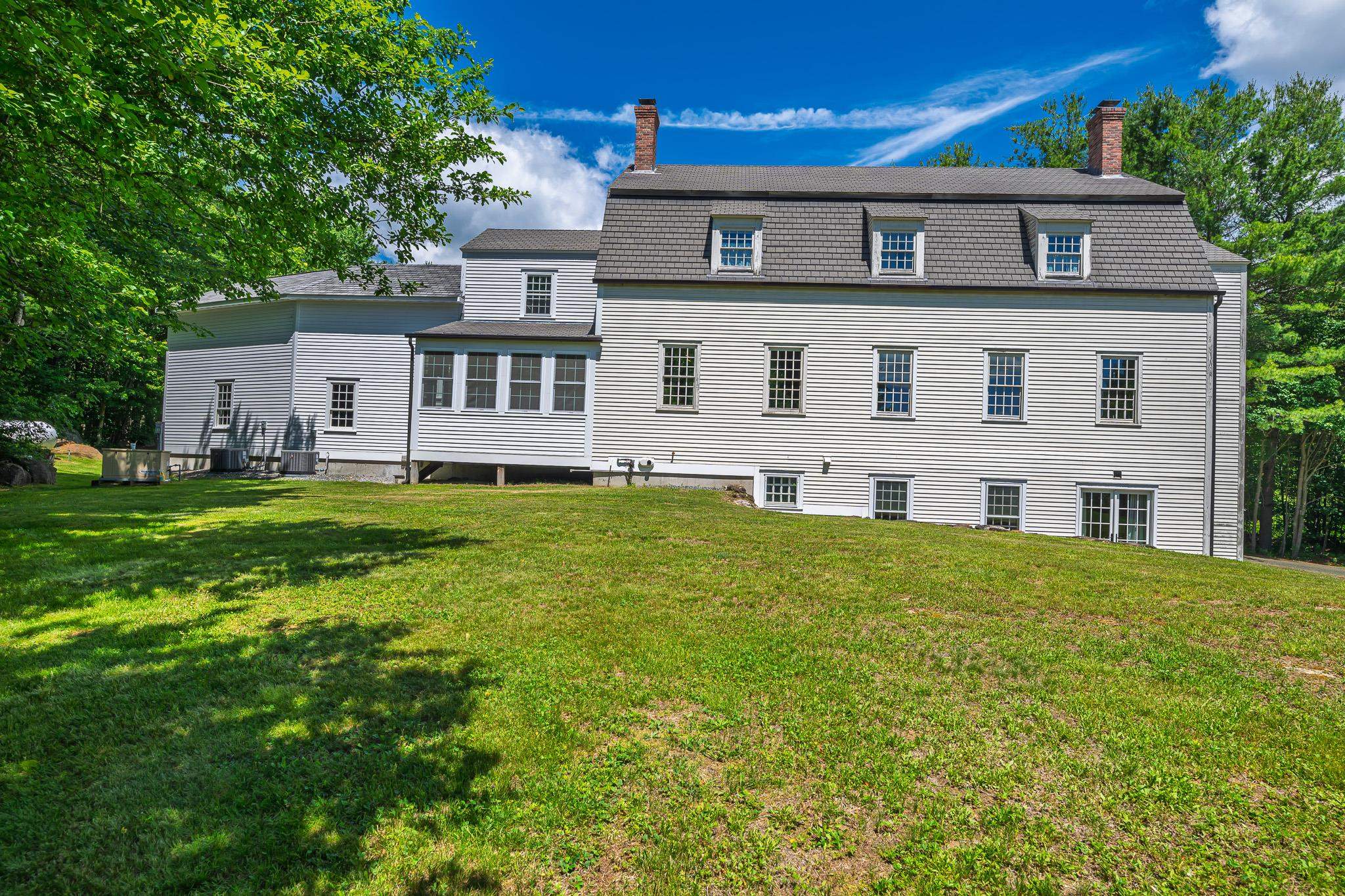 1502 King Hill Road New London, NH 03257 - Photo 3 of 59