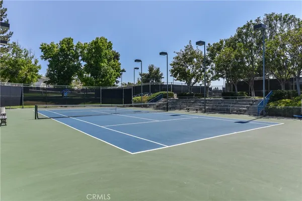 $6,500 | 76 Fairlake, Unit 23, Irvine, CA 92614