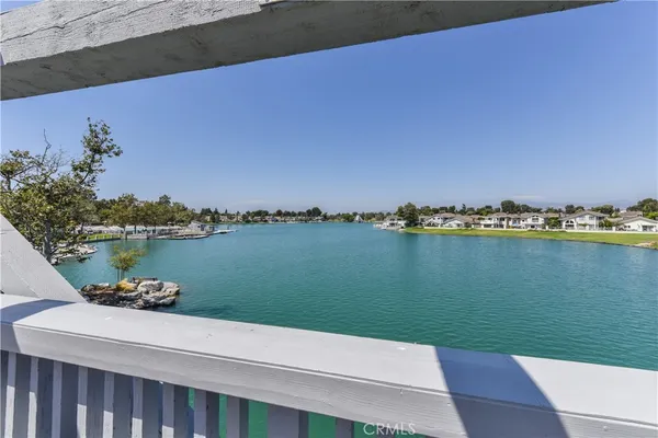$6,500 | 76 Fairlake, Unit 23, Irvine, CA 92614