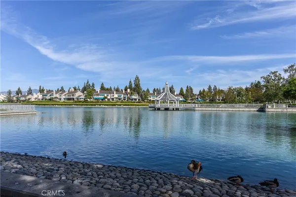 $6,500 | 76 Fairlake, Unit 23, Irvine, CA 92614