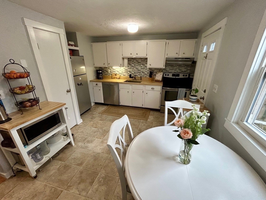 300 Falmouth Road, Unit 6B Mashpee, MA 02649 - Photo 4 of 27