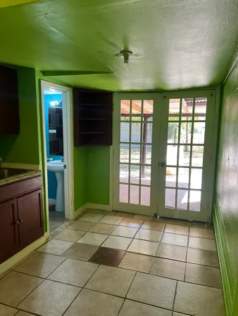 $1,700 | 9314 Valley Streme, Houston, TX 77037