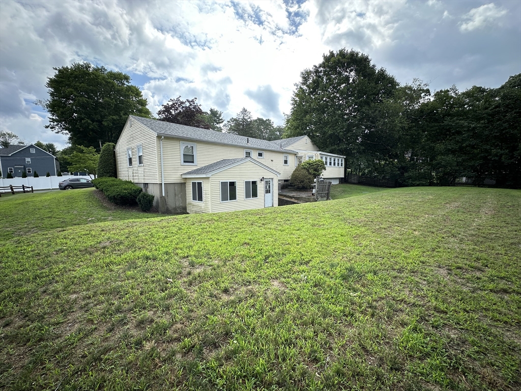 1 Country Club Road North Reading, MA 01864 - Photo 24 of 26 Gallery Image 24