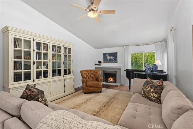 $1,225,000 | 24852 Lirio, Mission Viejo, CA 92692