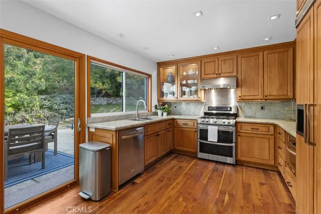 $1,225,000 | 24852 Lirio, Mission Viejo, CA 92692