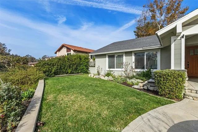 $1,225,000 | 24852 Lirio, Mission Viejo, CA 92692