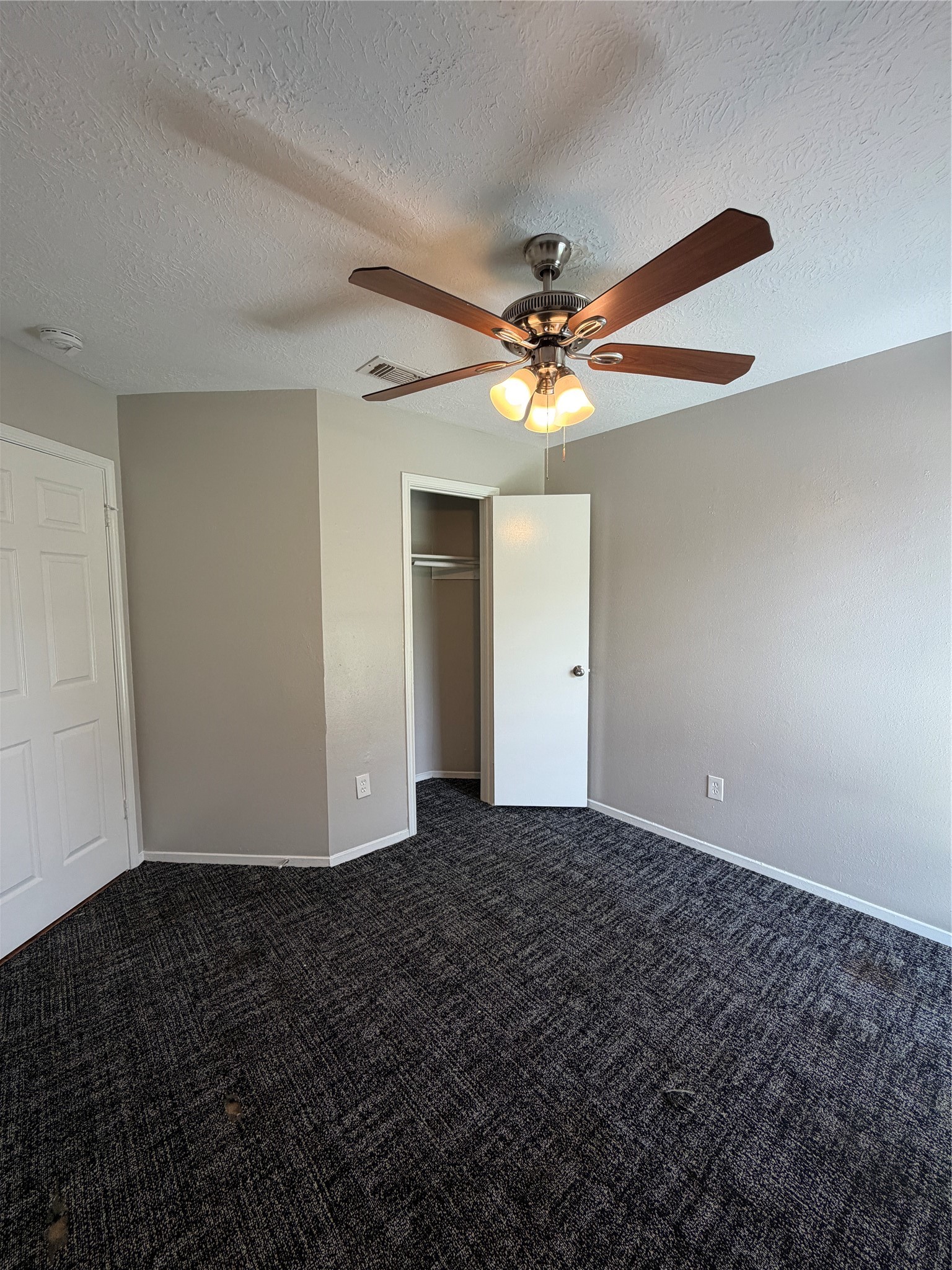 45 Ranch House Loop Angleton, TX 77515 - Photo 10 of 17 Gallery Image 10