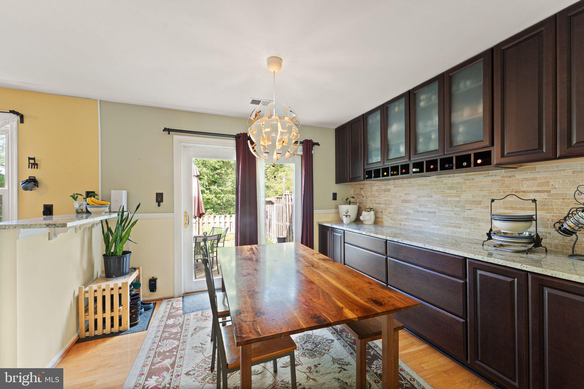 7719 Durer Court Springfield, VA 22153 - Photo 12 of 43