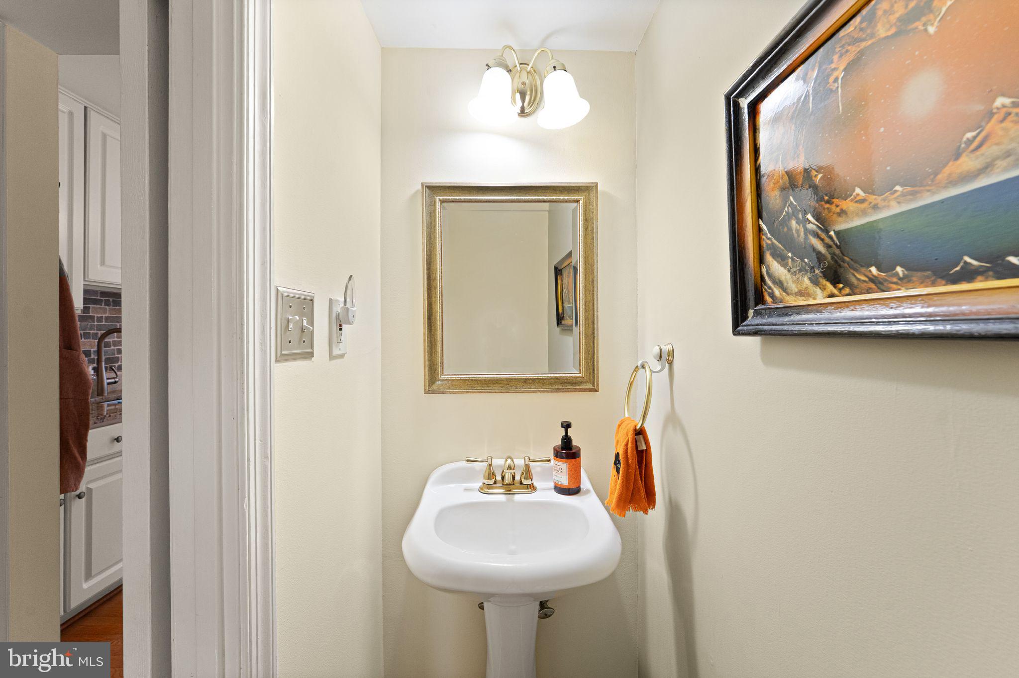 7719 Durer Court Springfield, VA 22153 - Photo 18 of 43