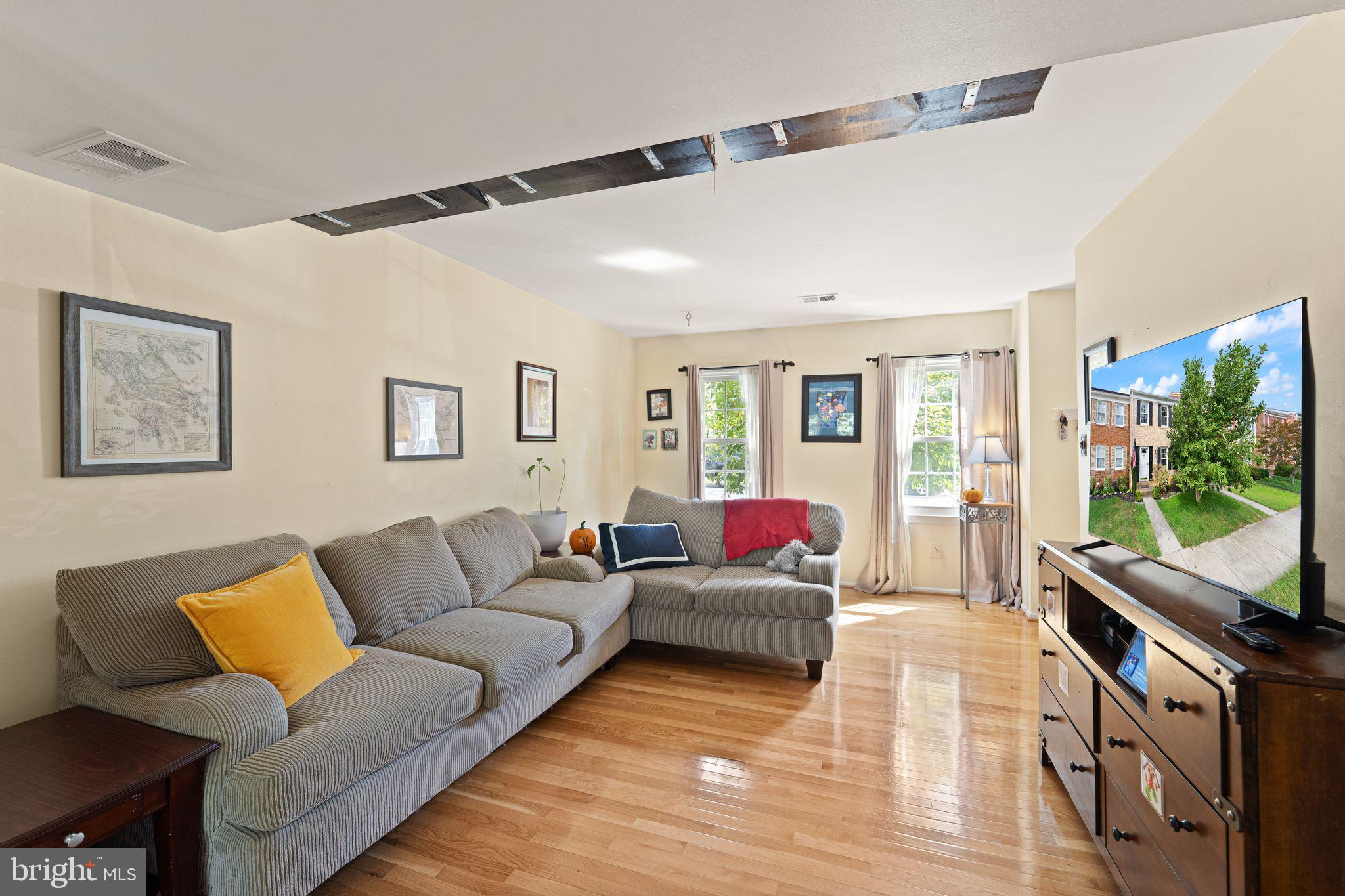 7719 Durer Court Springfield, VA 22153 - Photo 10 of 43