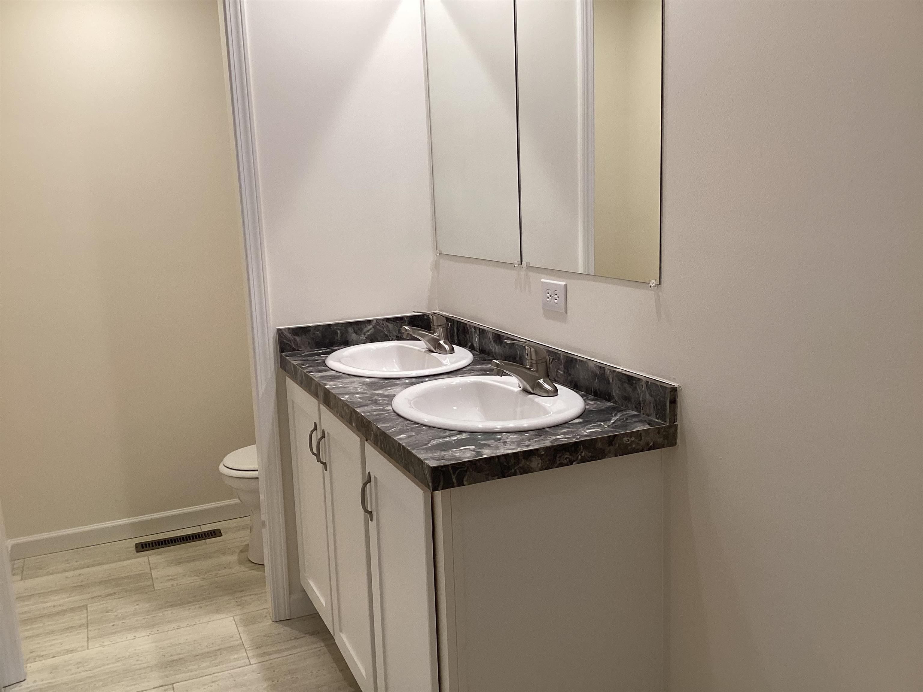 11 Colonial Drive Troy, NH 03465 - Photo 14 of 24