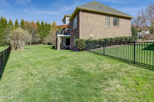 $1,065,000 | 1943 Villa Court, Johnson City, TN 37615