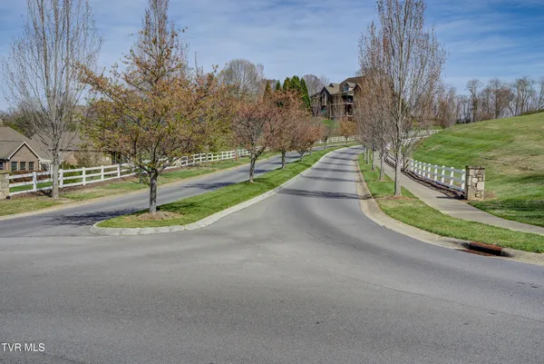 $1,065,000 | 1943 Villa Court, Johnson City, TN 37615