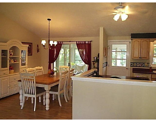 10 Clearview Road Holden, MA 01520 - Photo 6 of 14 Gallery Image 6