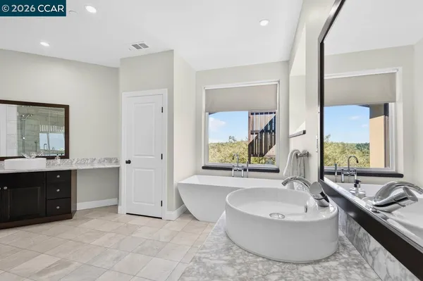 $2,699,000 | 137 Rudgear Drive, Walnut Creek, CA 94596