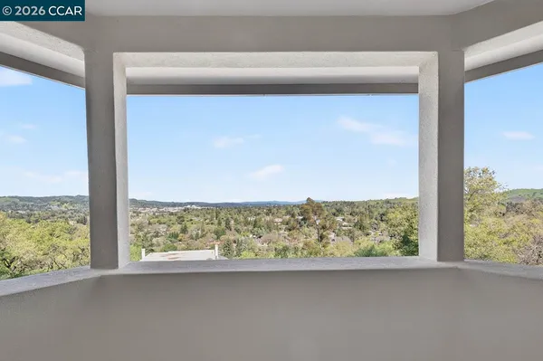 $2,699,000 | 137 Rudgear Drive, Walnut Creek, CA 94596