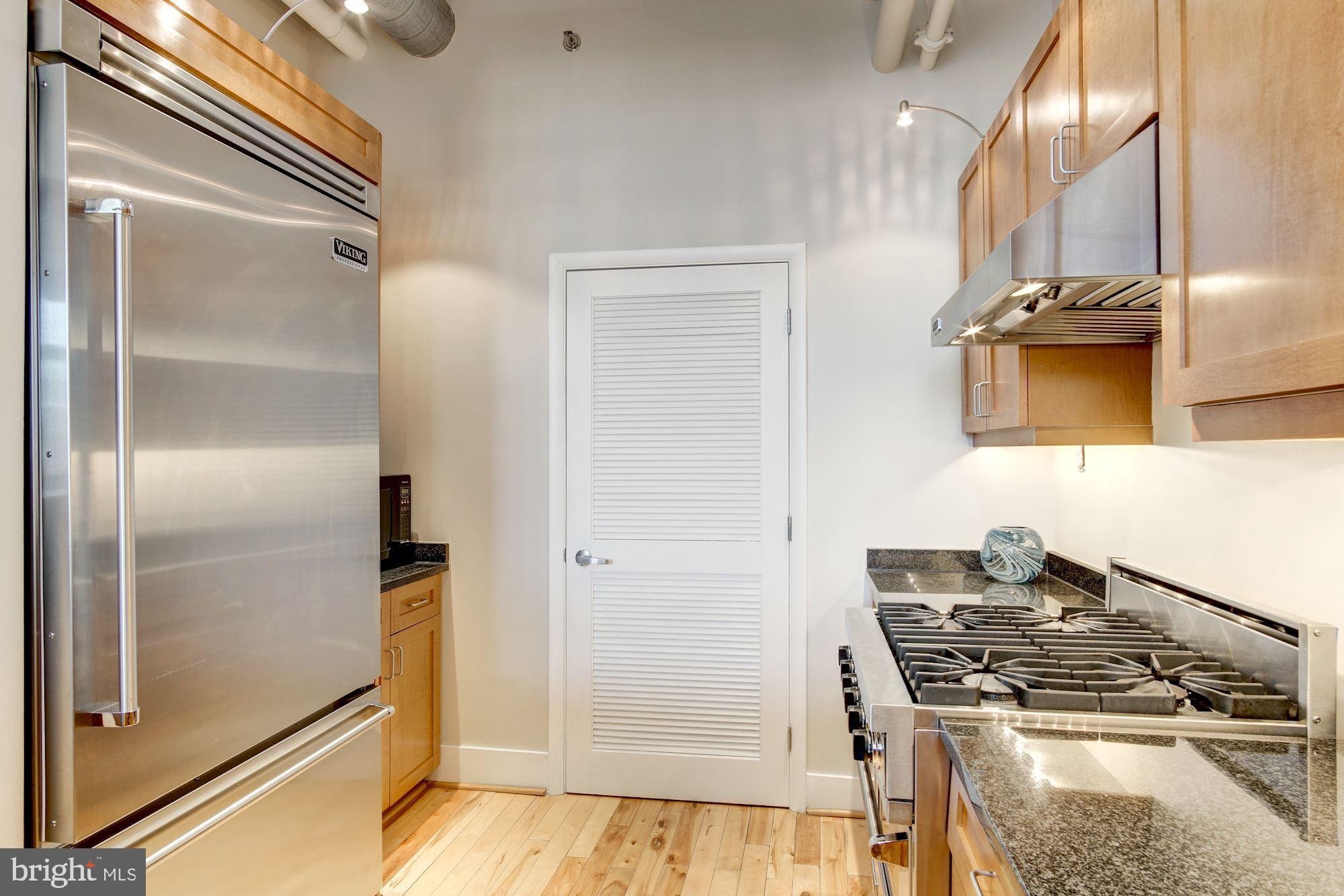 1700 Kalorama Road Northwest, Unit 401 Washington, DC 20009 - Photo 18 of 54