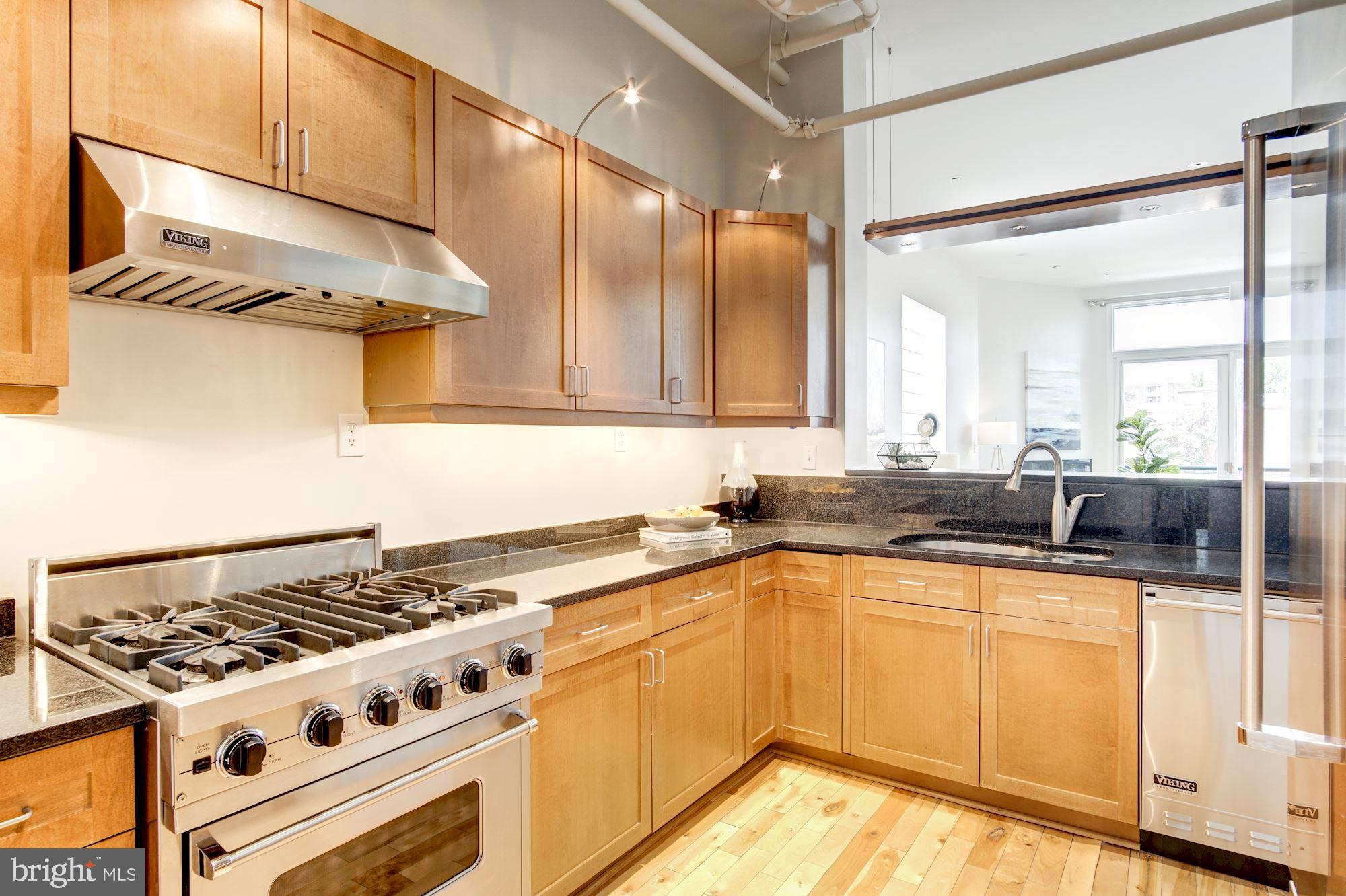 1700 Kalorama Road Northwest, Unit 401 Washington, DC 20009 - Photo 20 of 54
