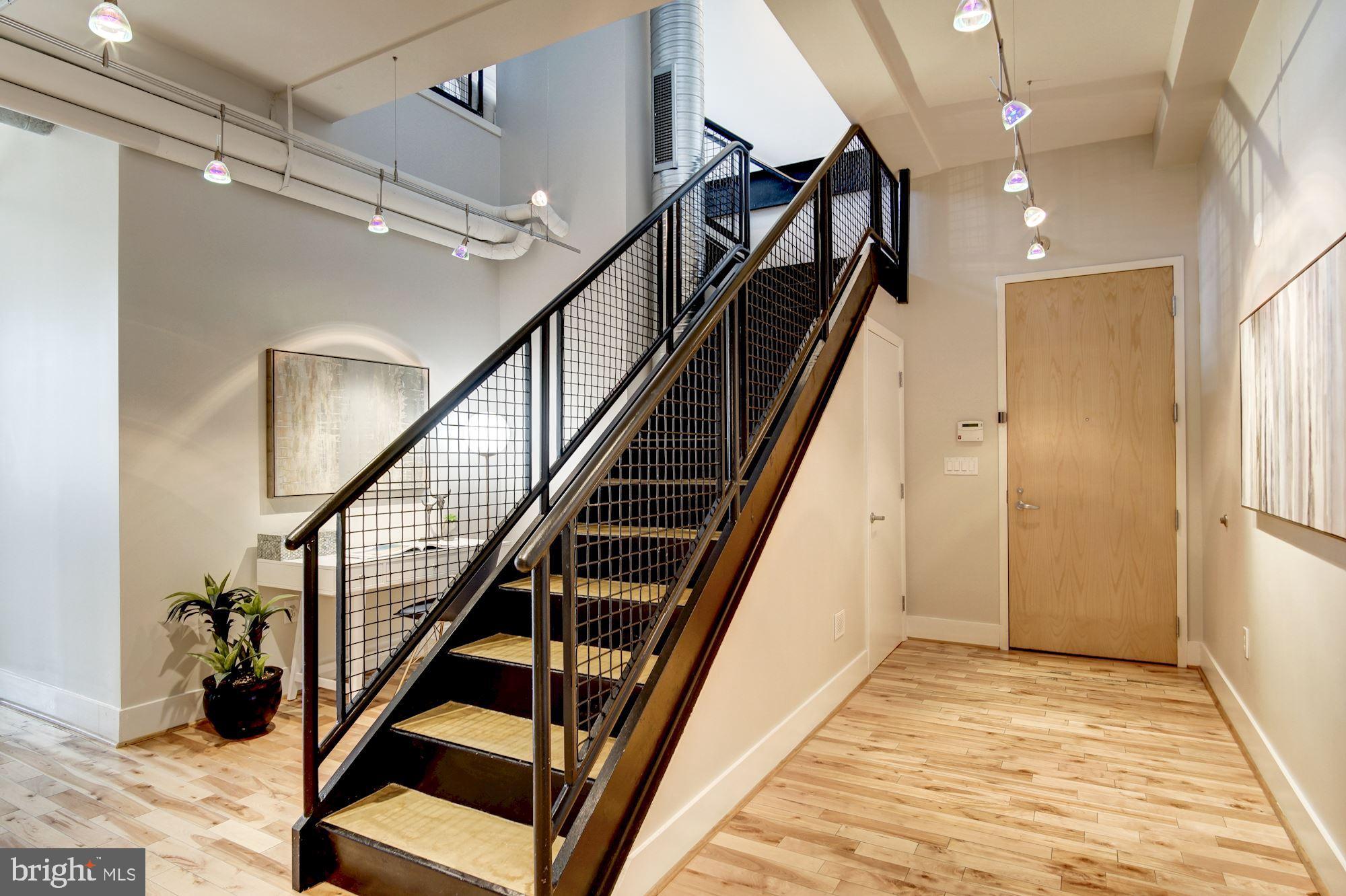 1700 Kalorama Road Northwest, Unit 401 Washington, DC 20009 - Photo 5 of 54