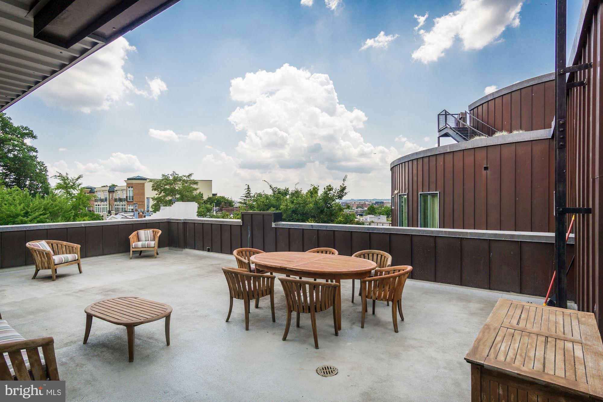 1700 Kalorama Road Northwest, Unit 401 Washington, DC 20009 - Photo 52 of 54