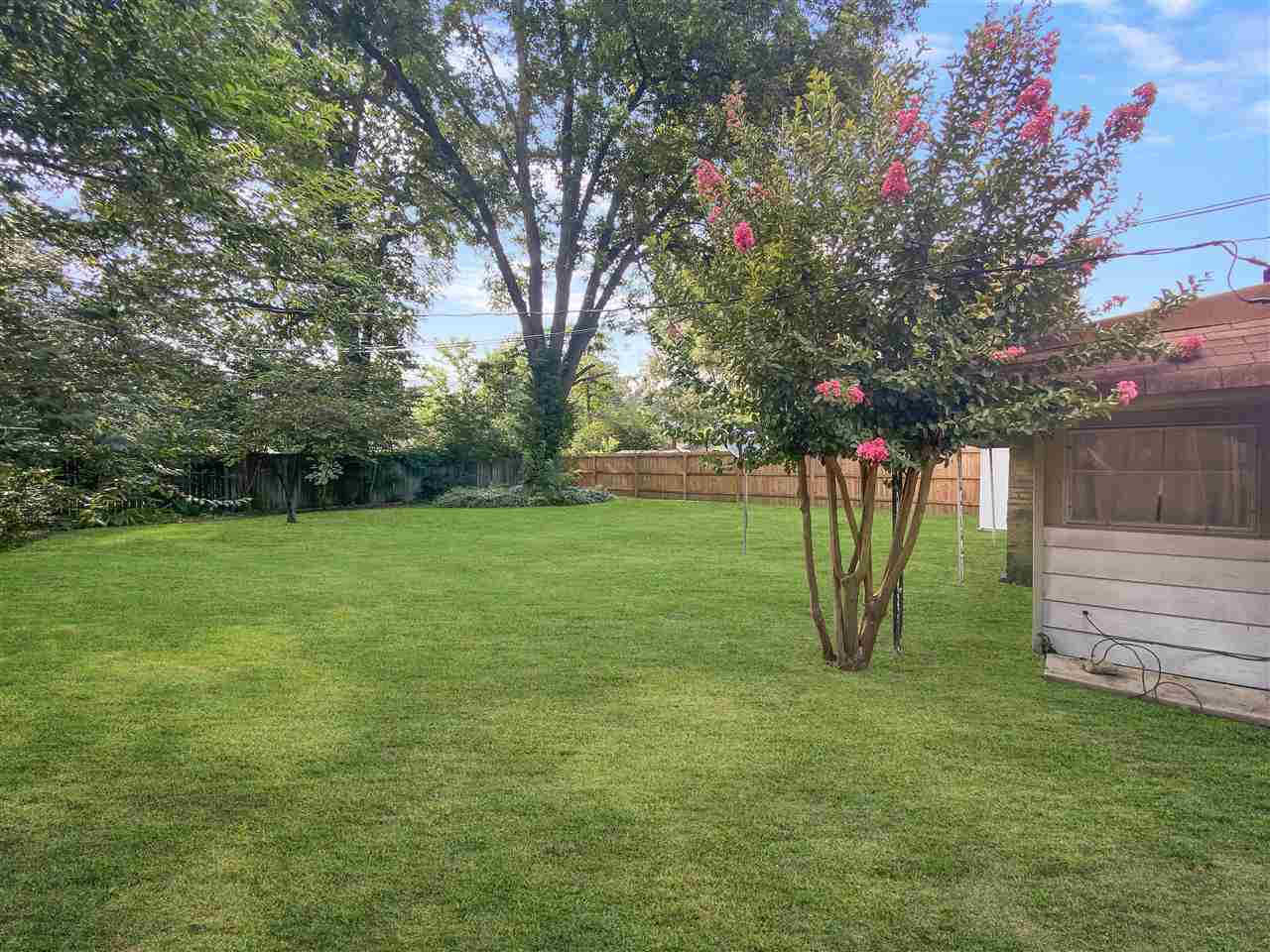 1551 Hopewell Road Memphis, TN 38117 - Photo 23 of 25