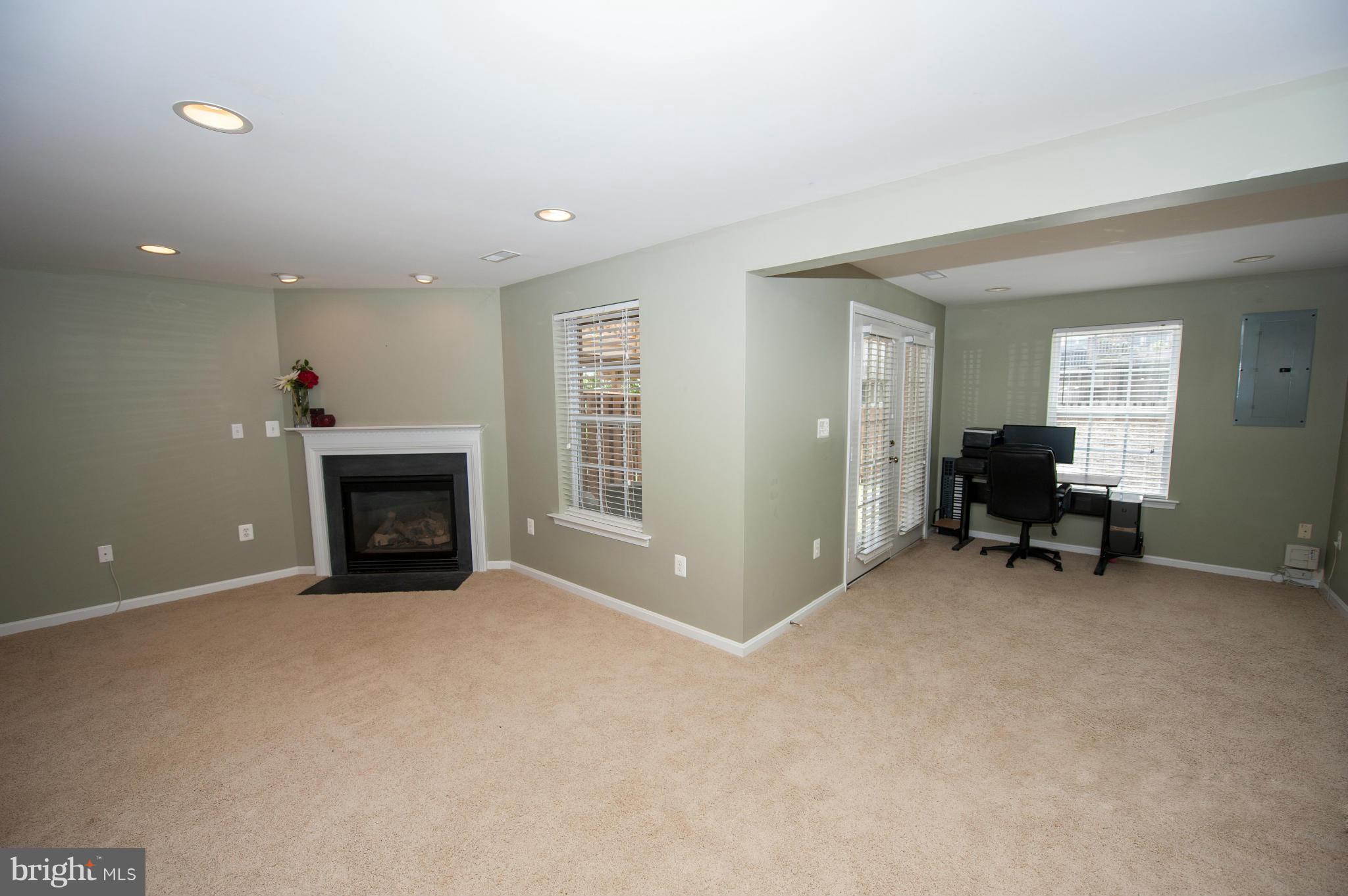 651 Springhouse Square Southeast Leesburg, VA 20175 - Photo 25 of 30 Basement