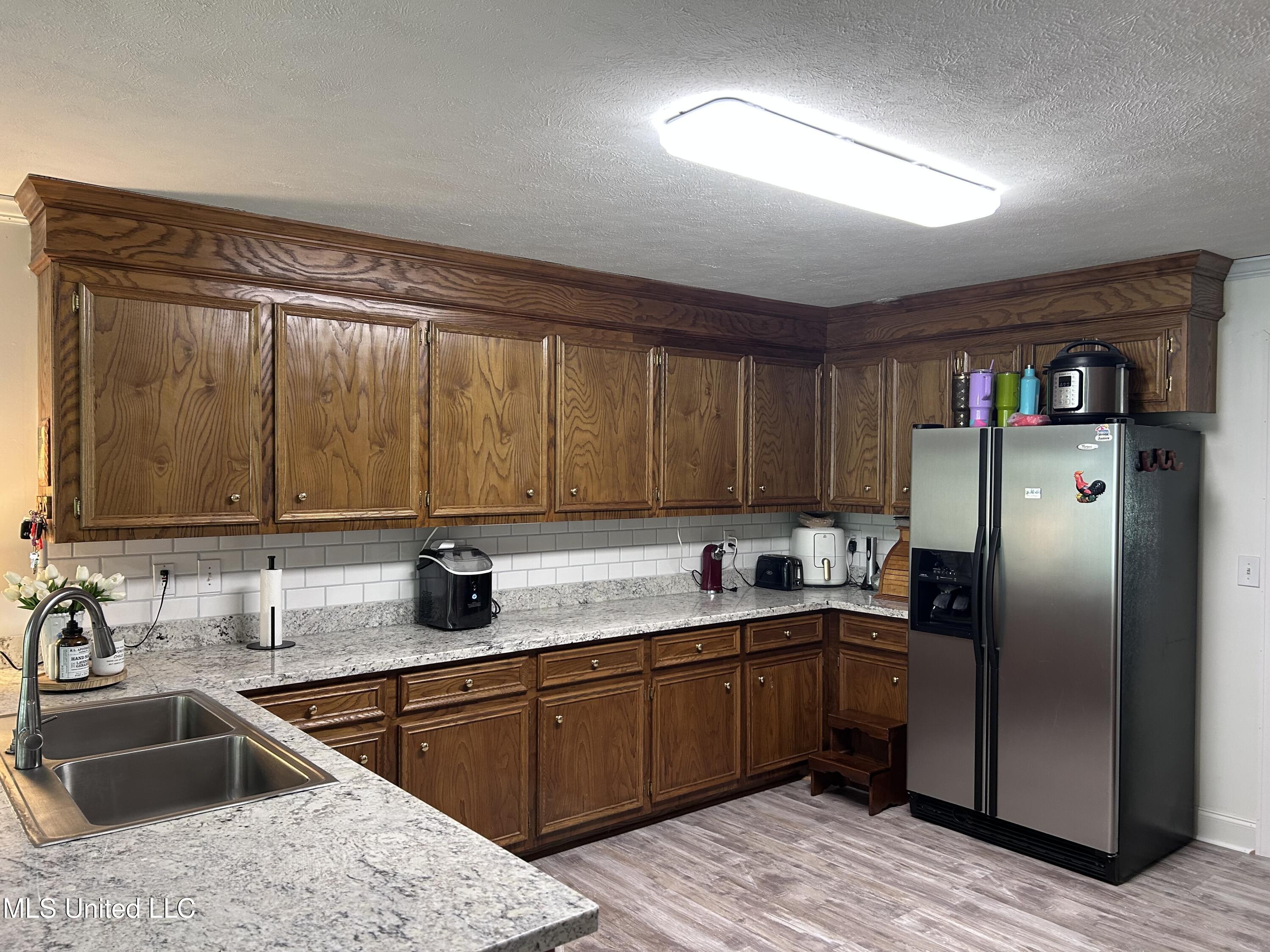 1170 Spring Lake Cove Raymond, MS 39154 - Photo 7 of 16 IMG_9328