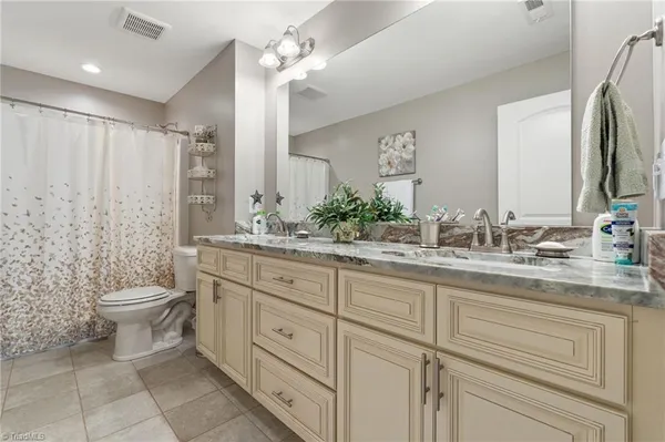 $269,900 | 105 Oak Ridge Drive, Archdale, NC 27263