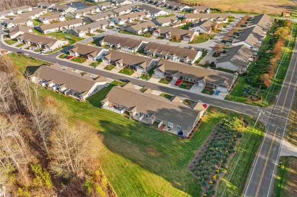 $269,900 | 105 Oak Ridge Drive, Archdale, NC 27263