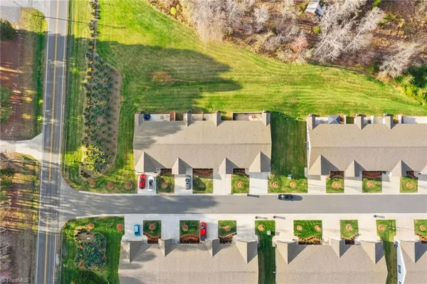 $269,900 | 105 Oak Ridge Drive, Archdale, NC 27263