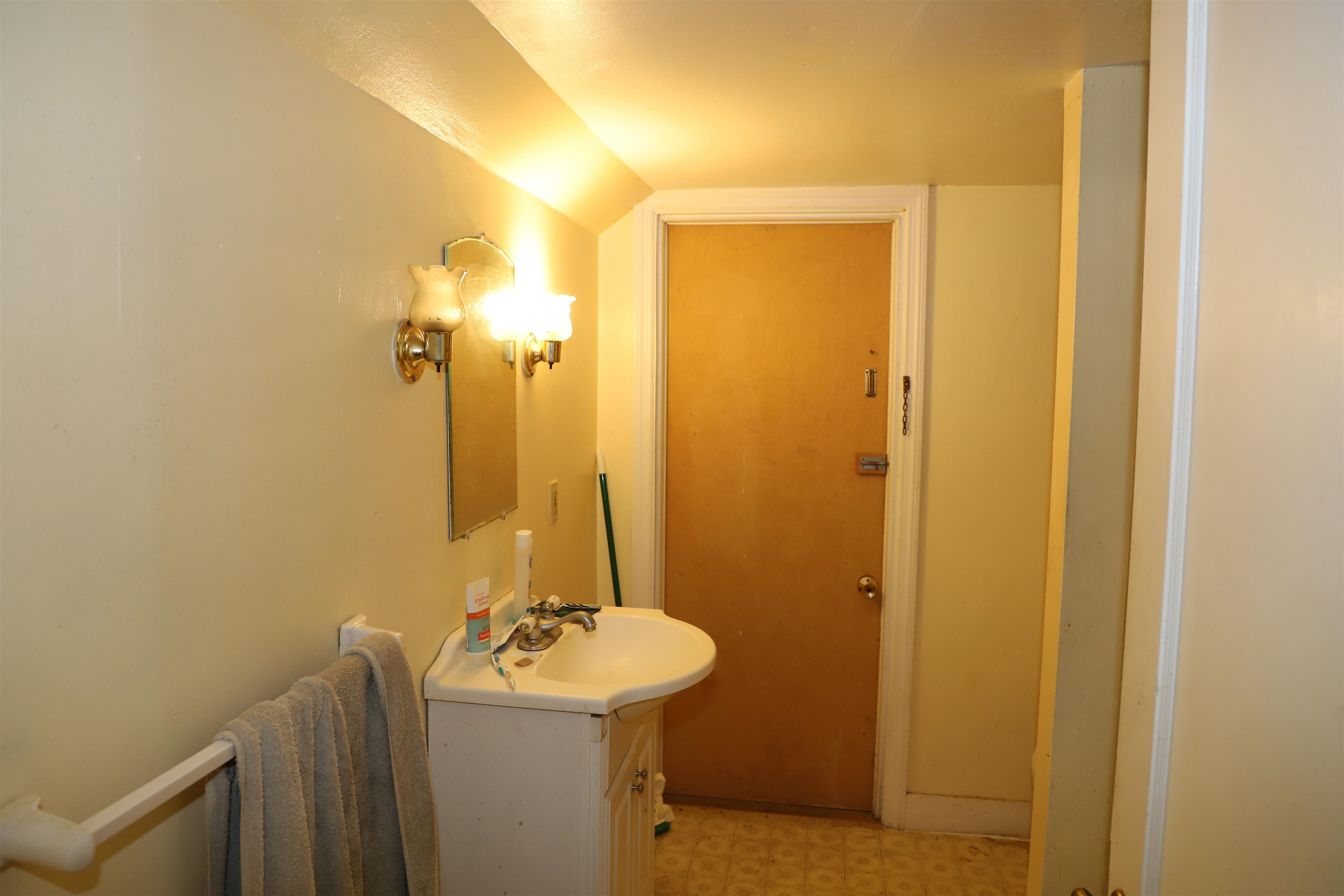 27 Westminster Terrace Rockingham, VT 05101 - Photo 32 of 46 Gallery Image 32