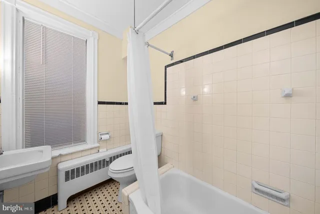 $1,465 | 602 West 20th Street, Unit 2, Wilmington, DE 19802