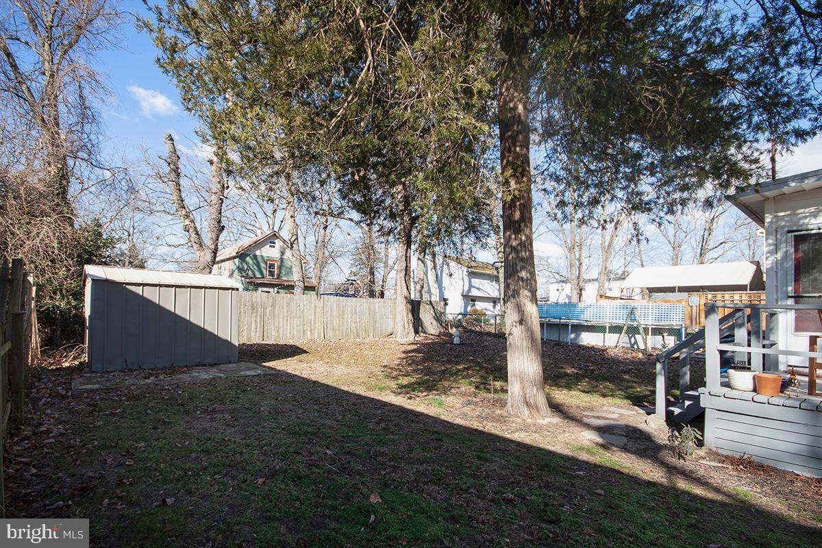 43 Rancocas Avenue Clementon, NJ 08021 - Photo 30 of 31 Great Yard Space