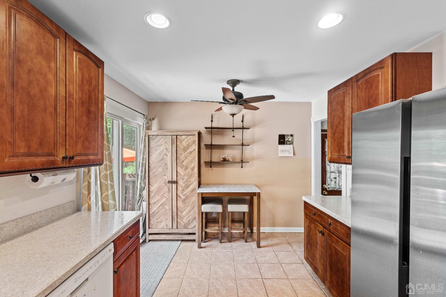 10 Hilliard Road Old Bridge, NJ 08857 - Photo 8 of 40 Gallery Image 8