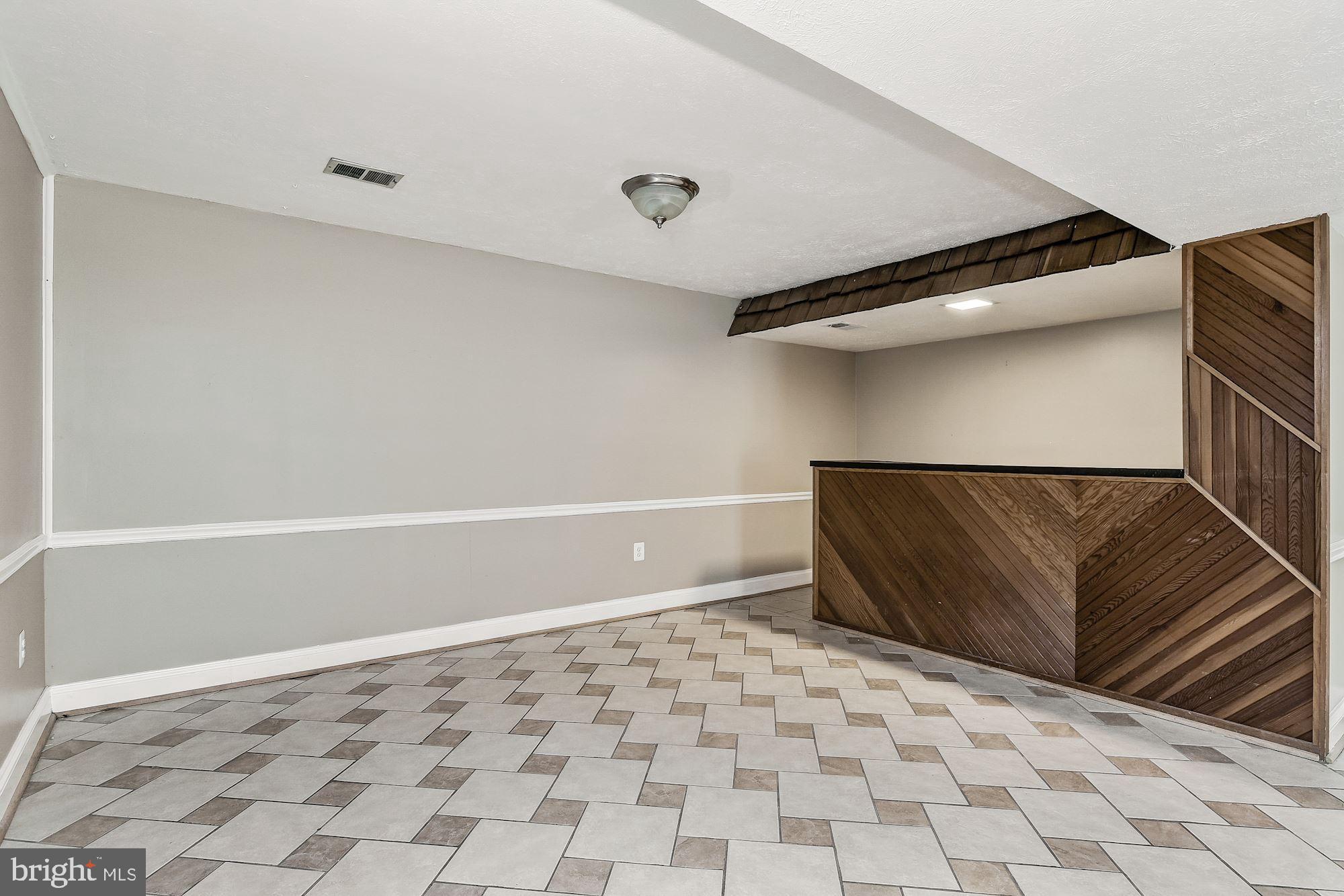 2000 Kings House Road Silver Spring, MD 20905 - Photo 25 of 34 Recreation Room