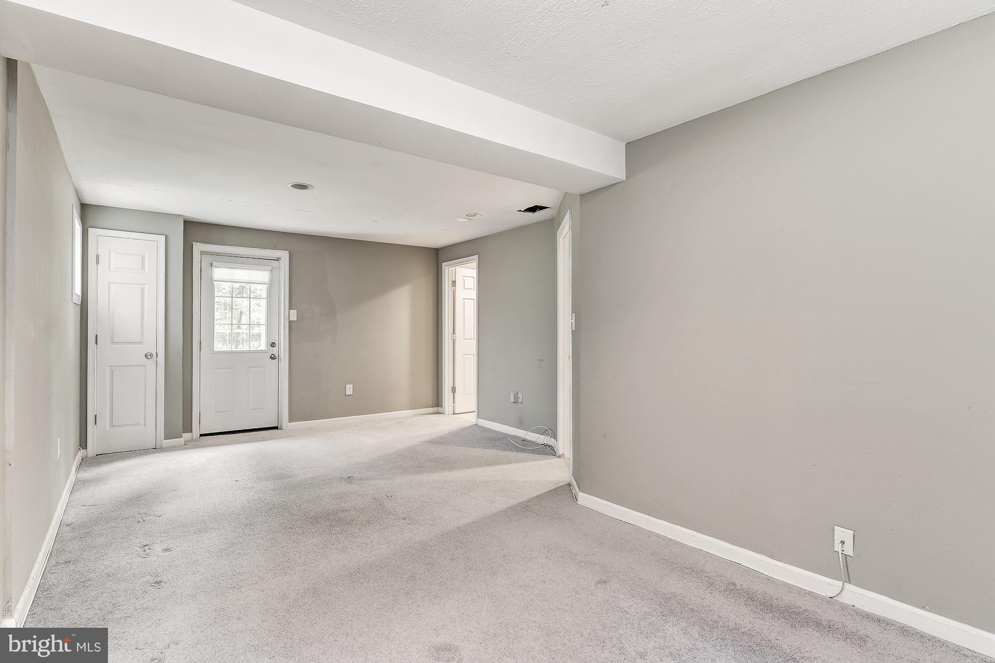 2000 Kings House Road Silver Spring, MD 20905 - Photo 28 of 34 Bedroom