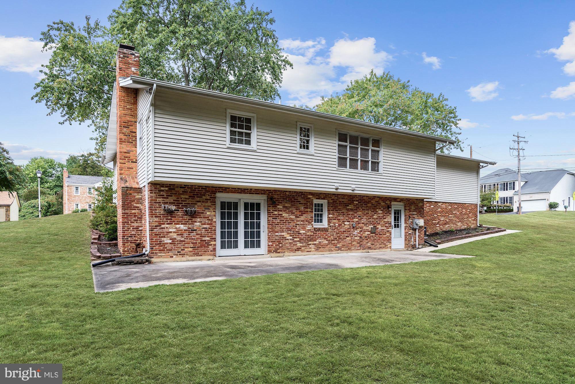 2000 Kings House Road Silver Spring, MD 20905 - Photo 31 of 34 Rear Exterior