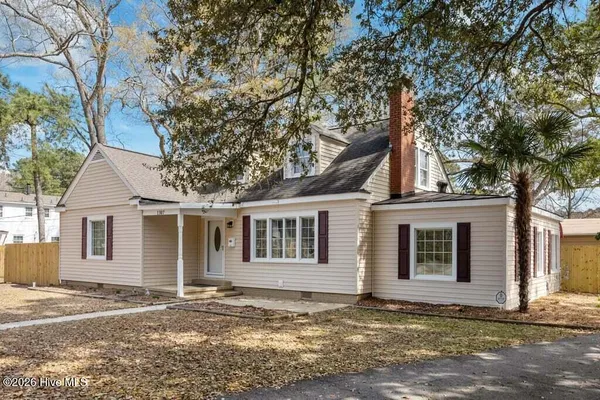 $377,500 | 1307 North Respess Street, Washington, NC 27889