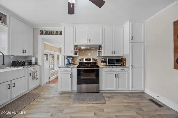 $377,500 | 1307 North Respess Street, Washington, NC 27889