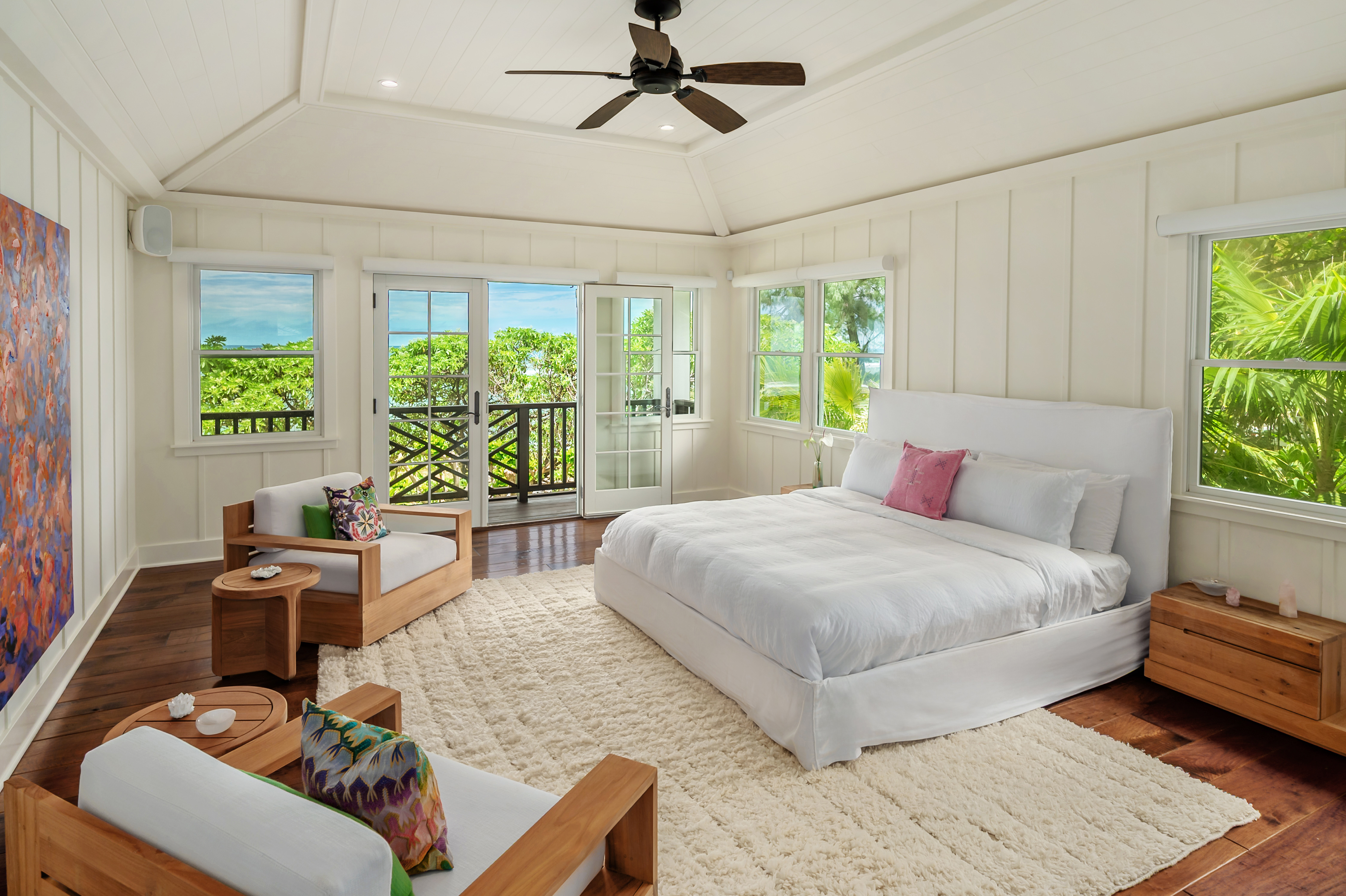 7336 Alealea Road Hanalei, HI 96714 - Photo 13 of 30 a bedroom with a large bed and a balcony