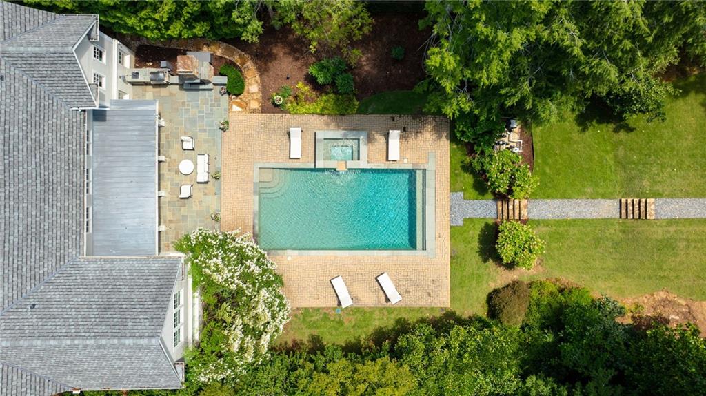 216 Pineland Road Northwest Atlanta, GA 30342 - Photo 71 of 79